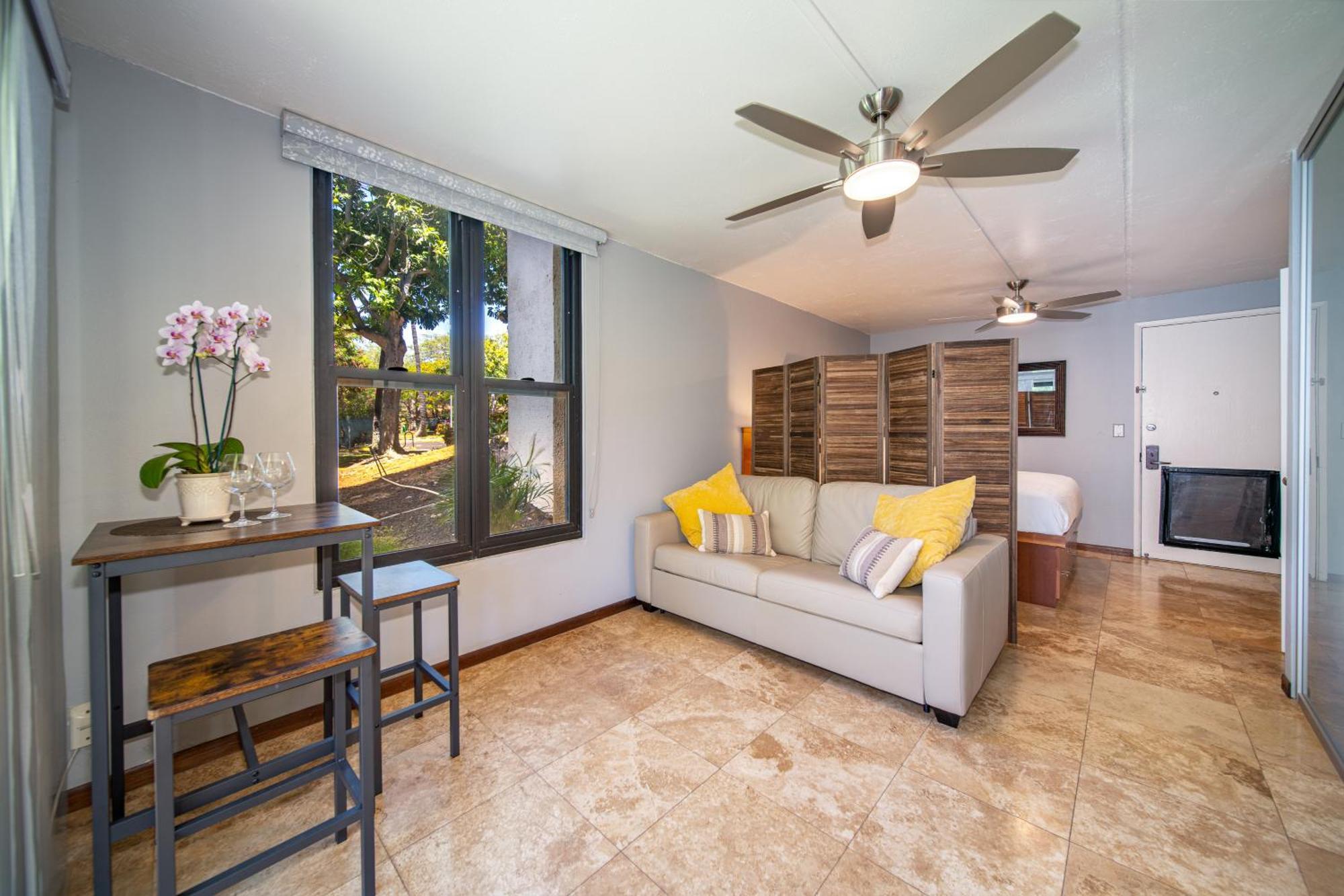 Kihei Akahi Garden View Studio Уайлеа Екстериор снимка
